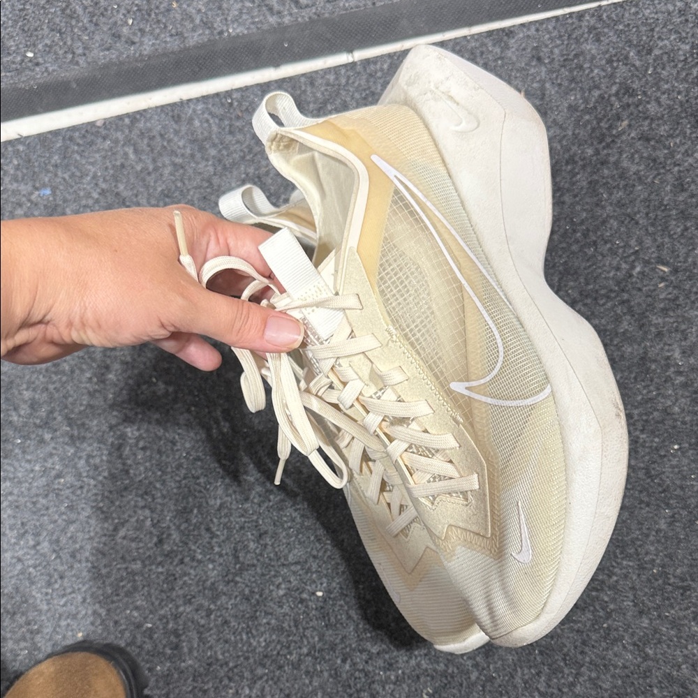 Nike Women's Cream Sneakers - Picture 3 of 5